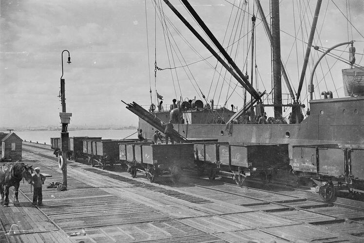 S.S. LOWANA. SET OF PRINTS OF BOATLOAD OF W.A. KARRI AT WILLIAMSTOWN AND SUNSHINE UNLOADING.  TAKEN SEPT, 1936