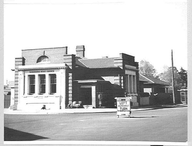 SUNSHINE POST OFFICE: APRIL 1955