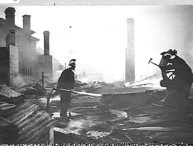 FIRE IN HAMPSHIRE ROAD: JAN 1923