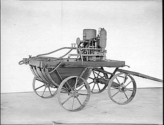 `SUNSPRAY' W/T 3 H.P. ENGINE: JULY 1923