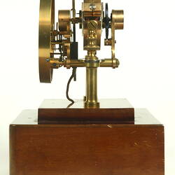 Electric Clock - Eureka Clock, London, circa 1910