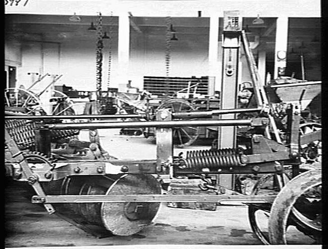 EXP. AUTOMATIC LIFT ON `SUNDERCUT': JAN 1942