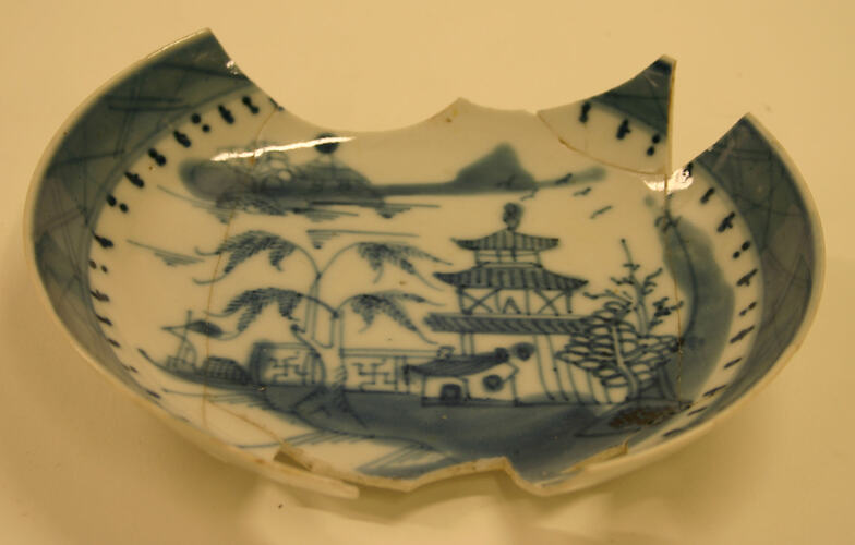 Ceramic - vessel - dish - porcelain