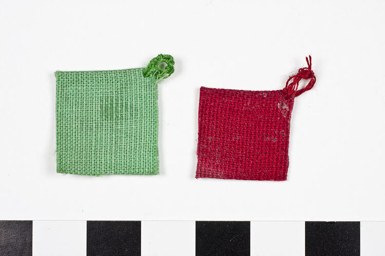 Pot Holders - Kitchen, Doll's House, 'Pendle Hall', 1940s