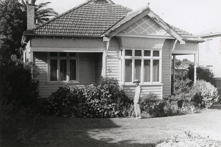 Migrant Temporary Accommodation House, East Malvern, Victoria, Dec 1961