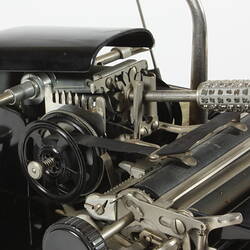 Typewriter - AEG Co, Mignon Model 4, 1927-1928