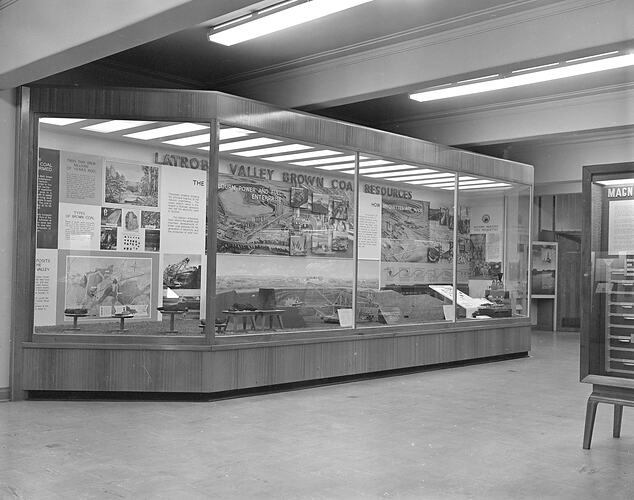 LaTrobe Valley brown coal display, Institute of Applied Science (Science Museum), Melbourne, 1960s