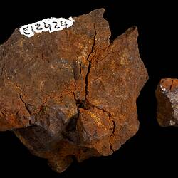 Yilmia Meteorite. [E 12424]