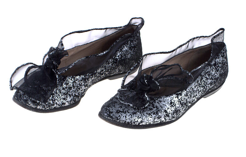 Pair of Shoes - Silver/Black, slip-on
