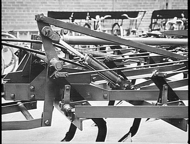 NO. 2 `SUNDUKE': OCT 1955