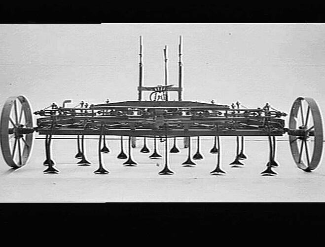 20 ROW SUNDUKE. OCT 1939