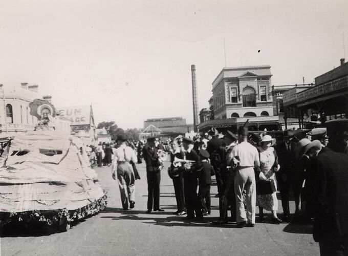 Photograph - Street Parade, Ballarat, 1935