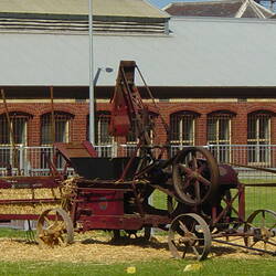 Hay Press - International Harvester Co, GL-115, Geelong, Victoria, circa 1945