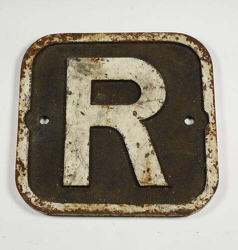 Locomotive Number Plate - 'R'