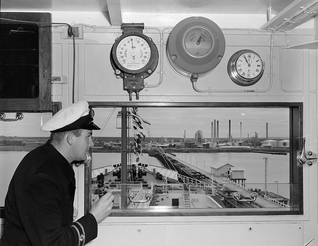 Shell Co, Bow of an Oil Tanker, Geelong, Victoria, 15 Jun 1959