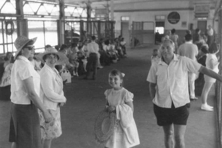 Hakkinen & Koivistoinen Families at Station Pier, Melbourne, Oct 1960