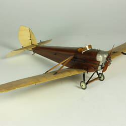 Model aeroplane viewed from front leftside.