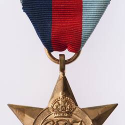 Medal - The 1939-1945 Star, Australia, 1945 - Obverse