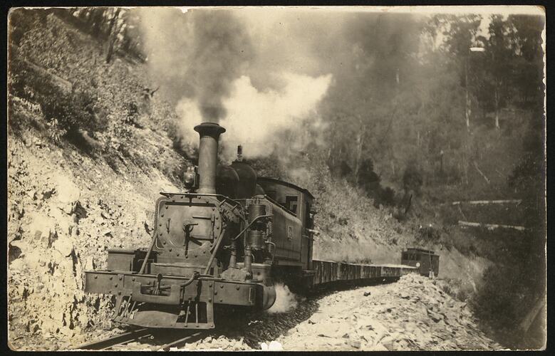 Postcard - NA-Class Steam Locomotive & Goods Train, Moe-Walhalla Railway, Victoria, 1910-1920