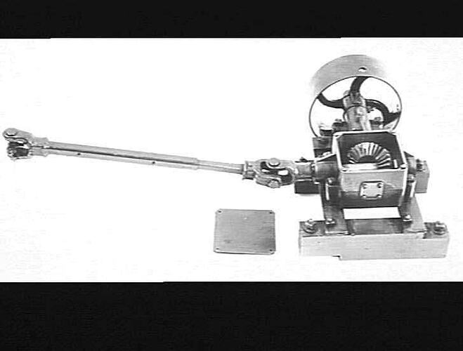 P.T.O FOR NO 2 HAY PRESS: FEB 1943