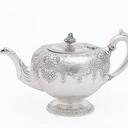Teapot - Westgarth Silver Tea & Coffee Service, 1847