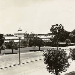 Photograph - The 'Residency' from Nicholson Street, Royal Exhibition Building, circa 1938
