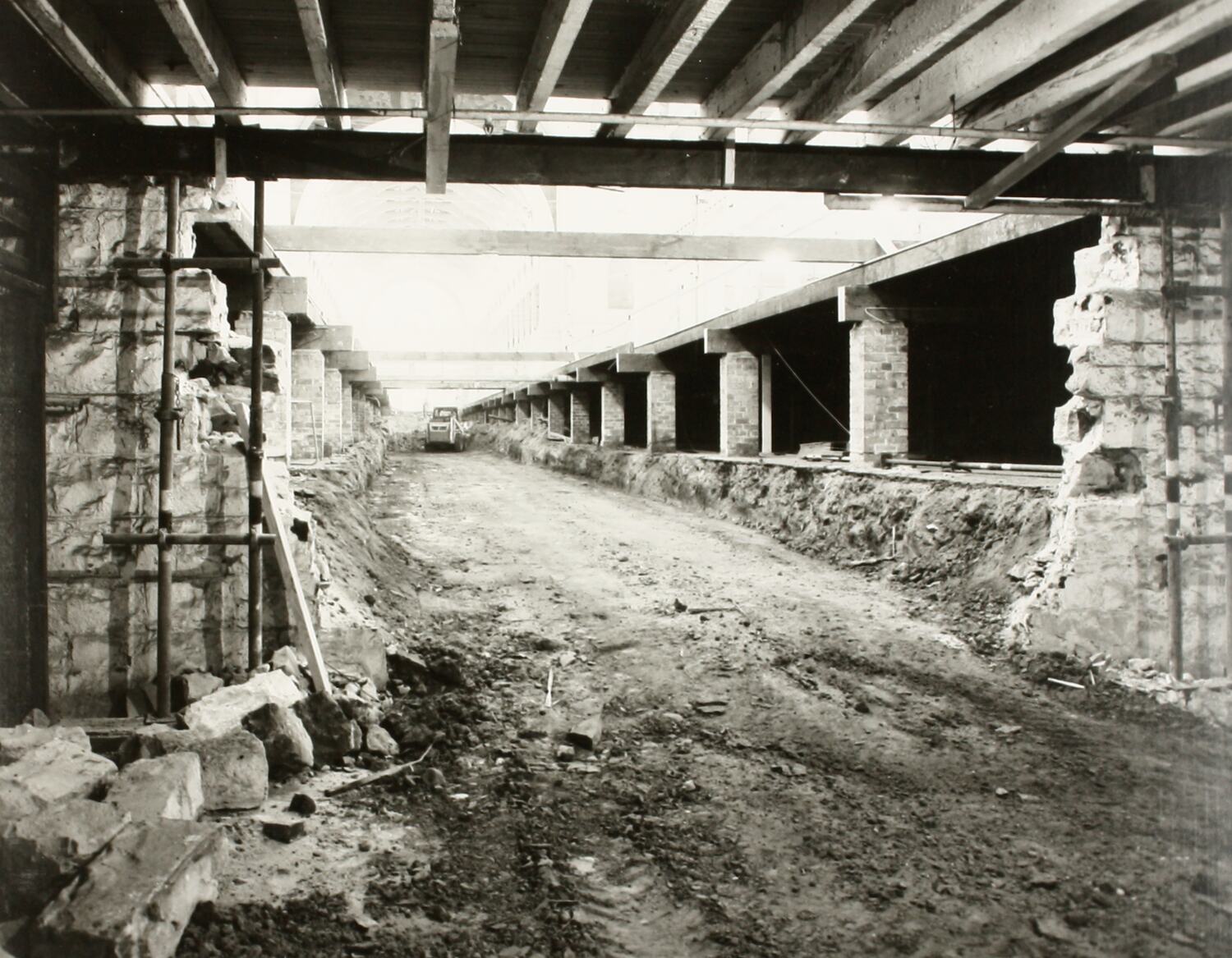 photograph-programme-84-main-service-tunnel-basement-great-hall