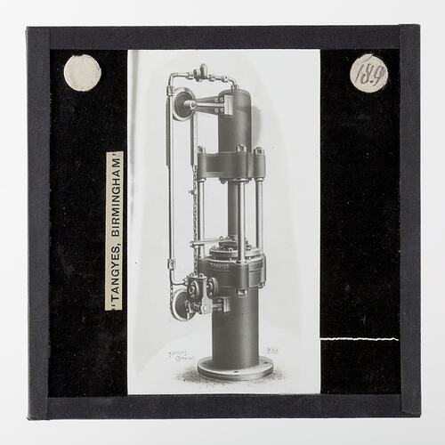 Hydraulic machinery.
