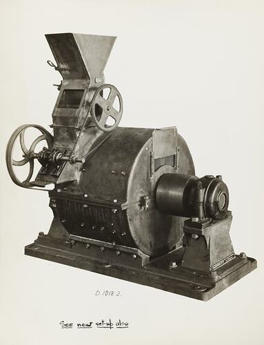 Photograph - Schumacher Mill Furnishing Works, Disc Mill Machine, Port Melbourne, Victoria, circa 1940s