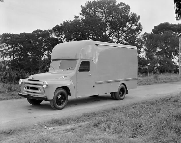 International Harvester Motor Van, Australia, 1956
