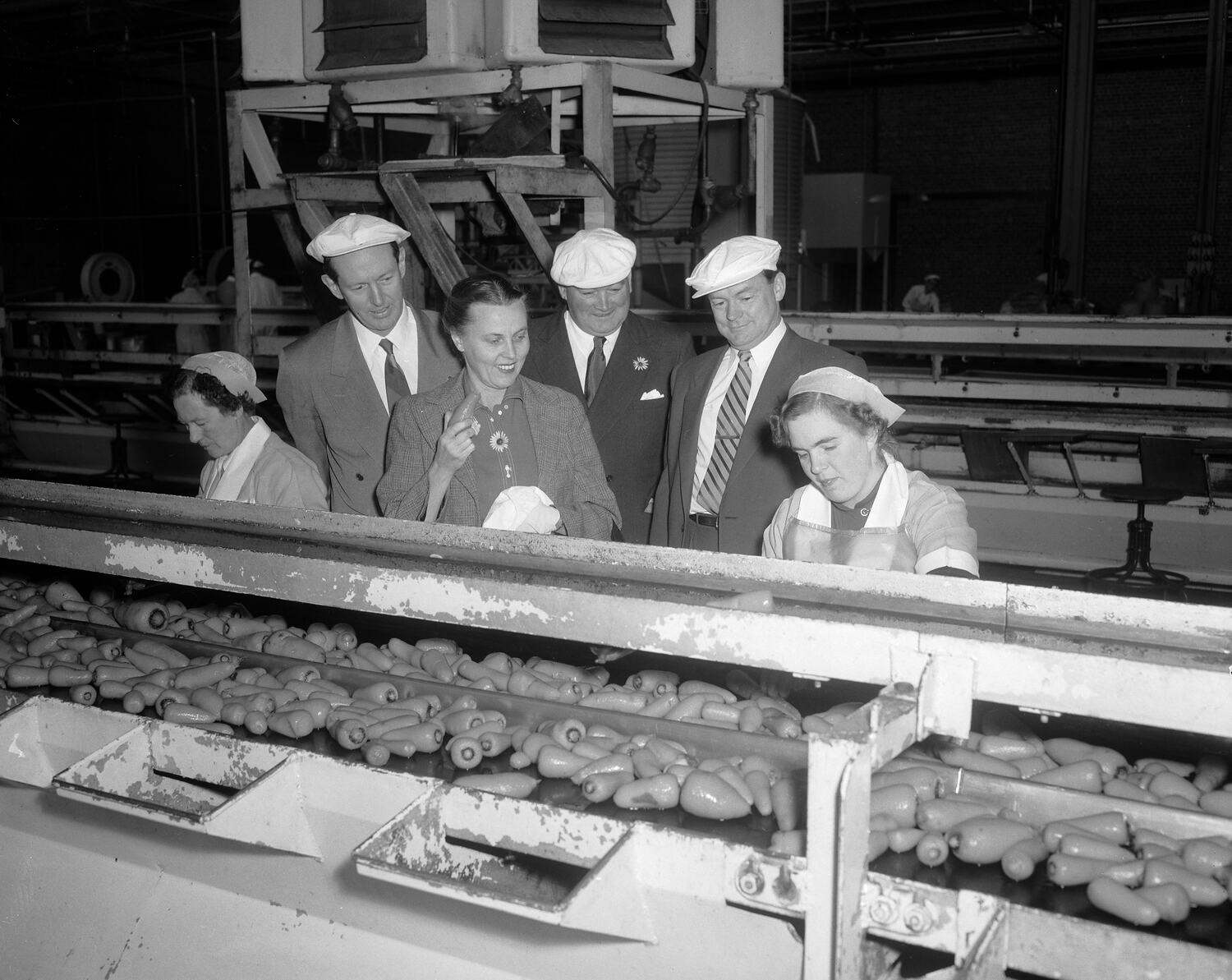 Negative H. J. Heinz Co Pty Ltd, Visitors in Factory, Dandenong