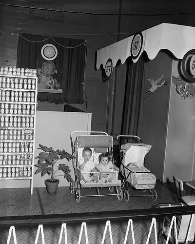 H.J. Heinz Co, Babies in Prams at an Exhibition, Melbourne, 23 Feb 1960