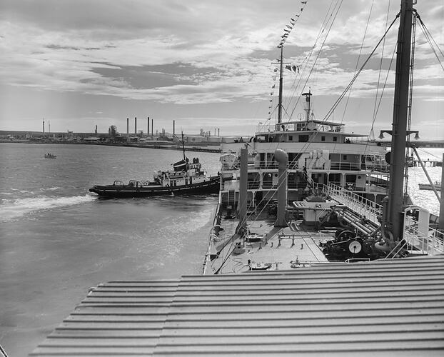 Shell Co, Tanker Ship, Victoria, Aug 1958