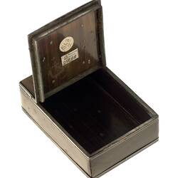 Rectangular whale baleen and silver snuff box. Open lid.