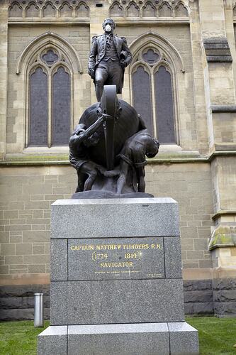Matthew Flinders Monument, St Paul's Cathedral, Melbourne, Jul 2020
