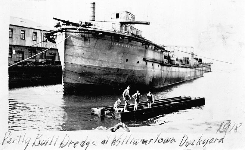PARTLY BUILT DREDGE AT WILLIAMSTOWN DOCKYARD 1918
