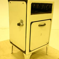 Stove - Metters KFB, Oban, Cream