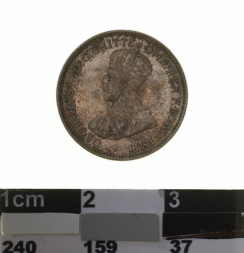 Coin - Threepence, Australia, 1922, photographed by Museums Victoria