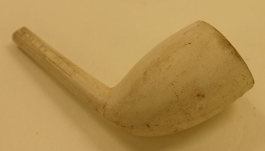 Ceramic - tobacco pipe