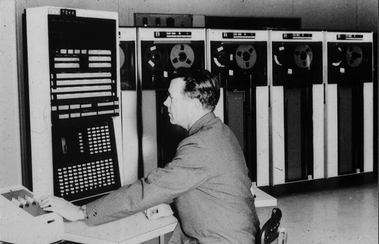 IBM 7044 computer, Ron Bowles