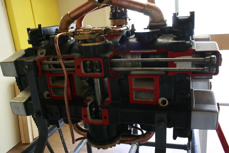 ST 034905, Engine - A.G.M. Michell, Crankless Engines (Aust) Pty Ltd, 8-Cylinder, 1921 (ROAD TRANSPORT), Object, Registered