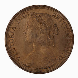 Coin - Halfpenny, Queen Victoria, Great Britain, 1881 (Obverse)