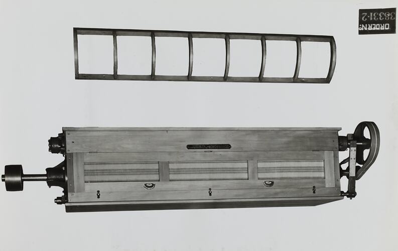 Photograph - Schumacher Mill Furnishing Works, 'Horizontal Single Sieve Sifter', Port Melbourne, Victoria, 1939