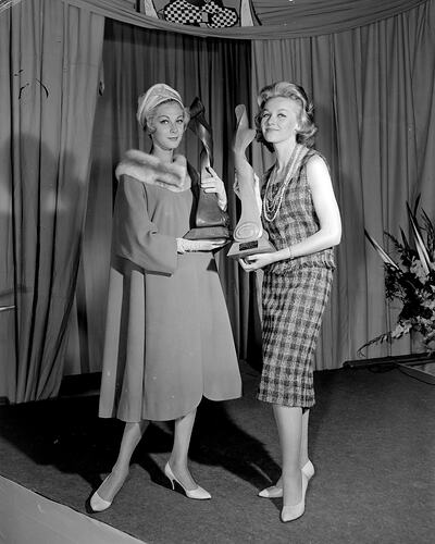 Australian Wool Board, Women with Trophies, St Kilda, Victoria, 01 Dec 1959