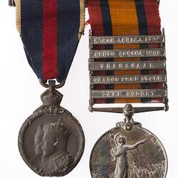 Medal - Queen's South Africa Medal 1899-1902, Queen Victoria, Great Britain, 1902 - Obverse