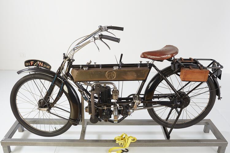 Motor Cycle - Fabrique Nationale (FN), Single-Cylinder, Herstal, Belgium, 1913