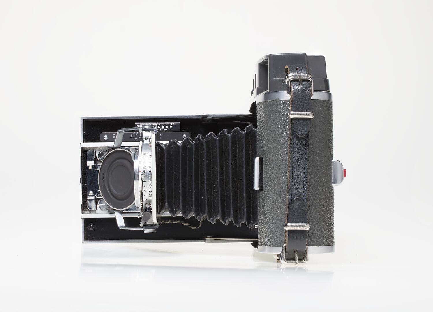 フィルムカメラ SEIKOSHA-SLV POLAROID 120 Camera - Polaroid, 'Pathfinder Land 120', Japan, 1961-1965