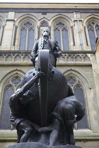 Matthew Flinders Monument, St Paul's Cathedral, Melbourne, Jul 2020