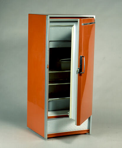 Refrigerator - General Motors, Frigidaire, De Luxe, Red