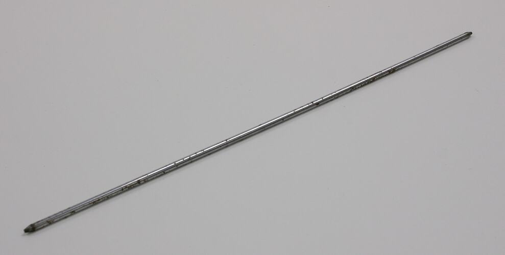 Flexowriter Holding Rod
